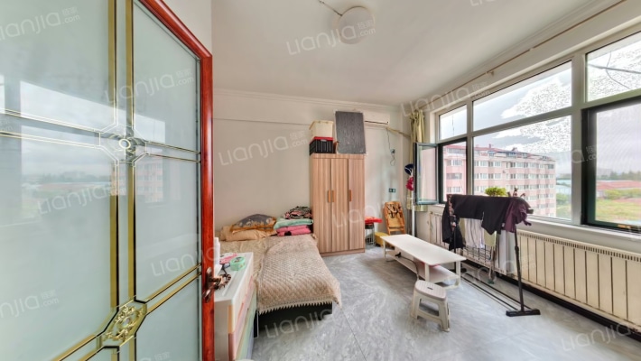 天和集团商务楼二手房实景图