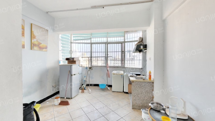 中天公寓二手房实景图