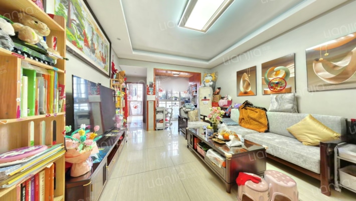 Q城二手房实景图