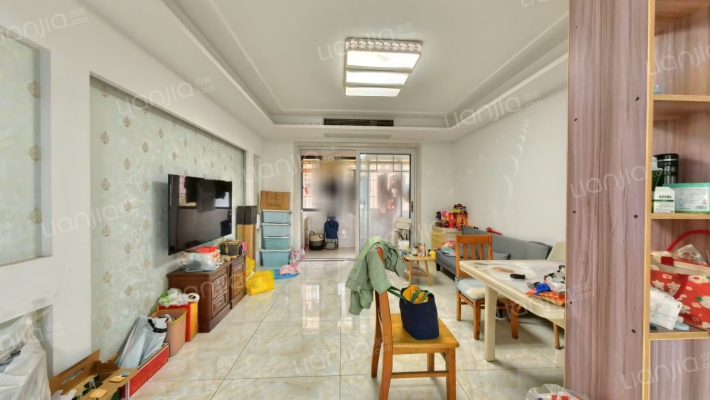 怡馨佳苑二手房实景图