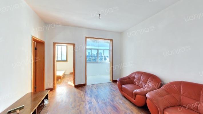 东浜新苑南区二手房实景图