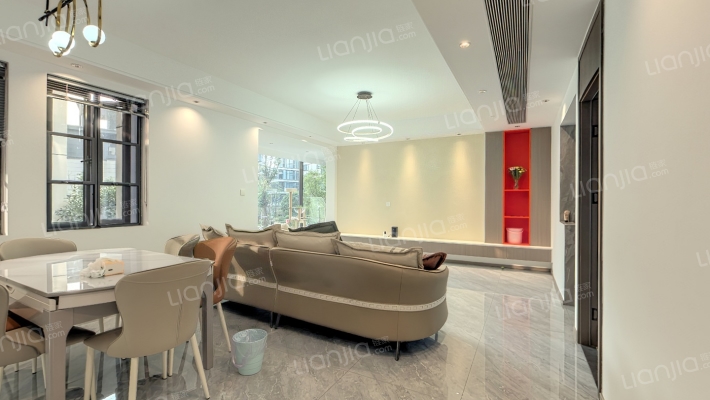 万景峰汇二手房实景图