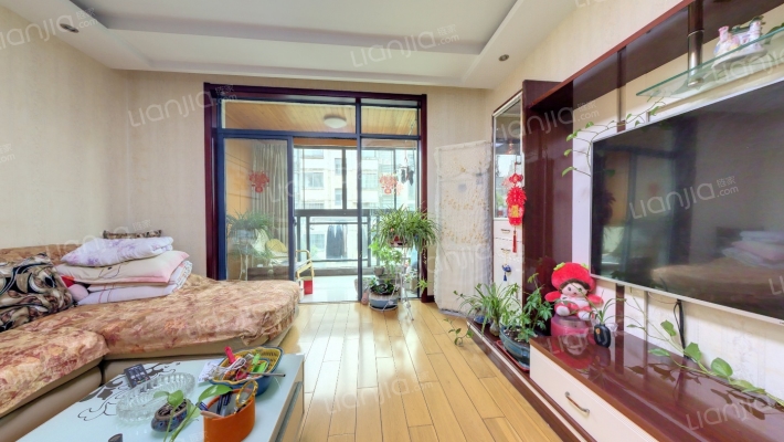 兰馨佳苑小区二手房实景图