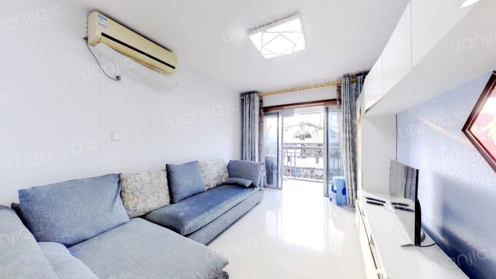 信和爱琴居二手房实景图