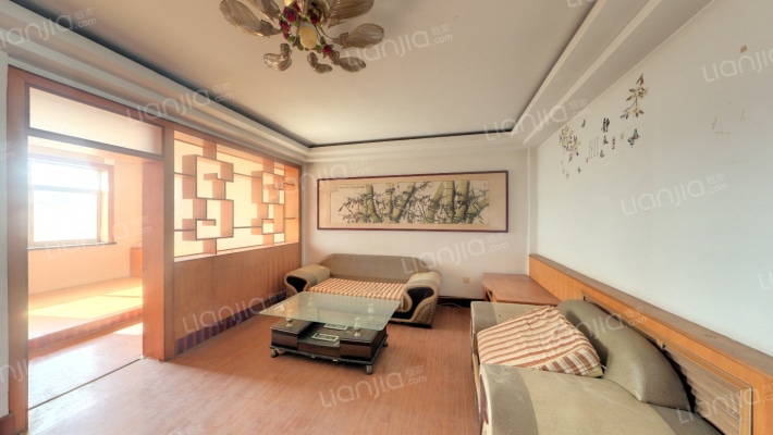 瑞尔公寓二手房实景图