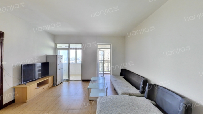 御城二手房实景图