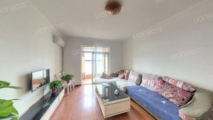 长城雅苑二手房实景图