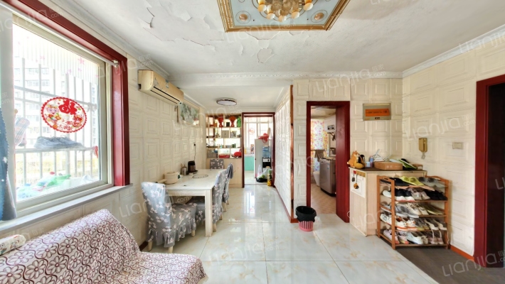 天山花苑西区二手房实景图