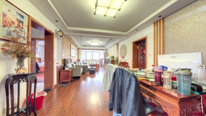 三门路505弄二手房实景图