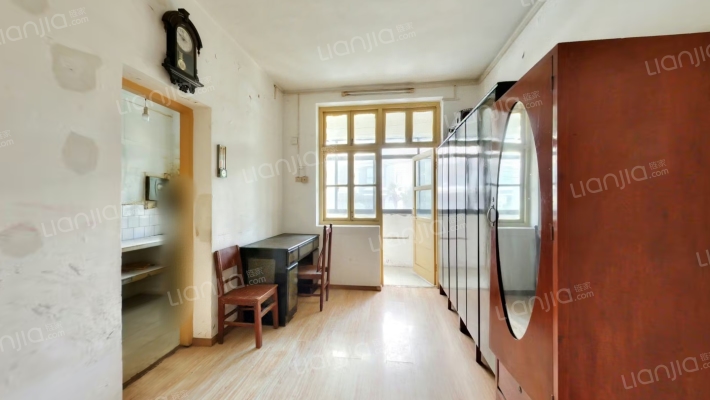 三五零六社区二手房实景图