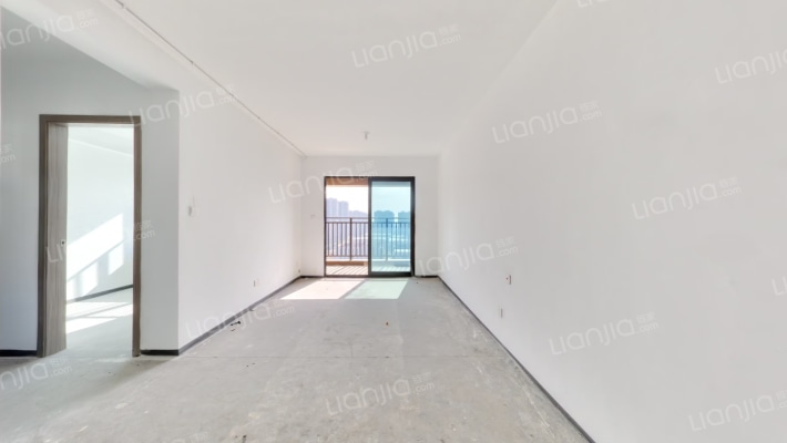 龙光玖台花苑二手房实景图