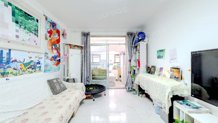 环新北路18号楼二手房实景图