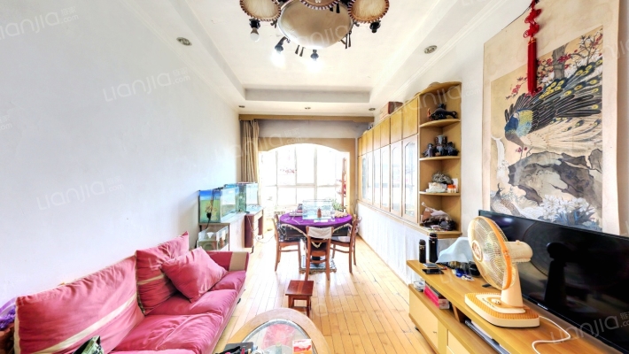 健信花园二手房实景图