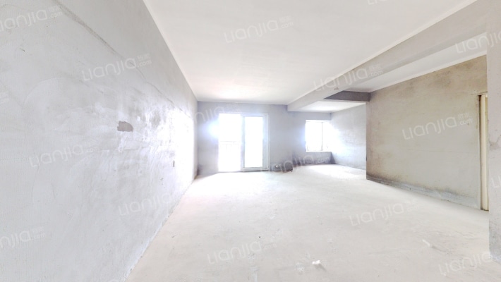 南德泊湖澜岸二手房实景图