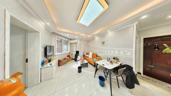 三新家园二手房实景图