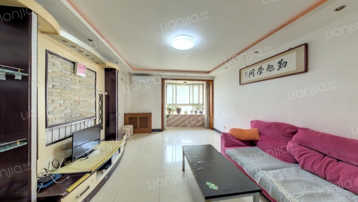 灵秀山庄二手房实景图