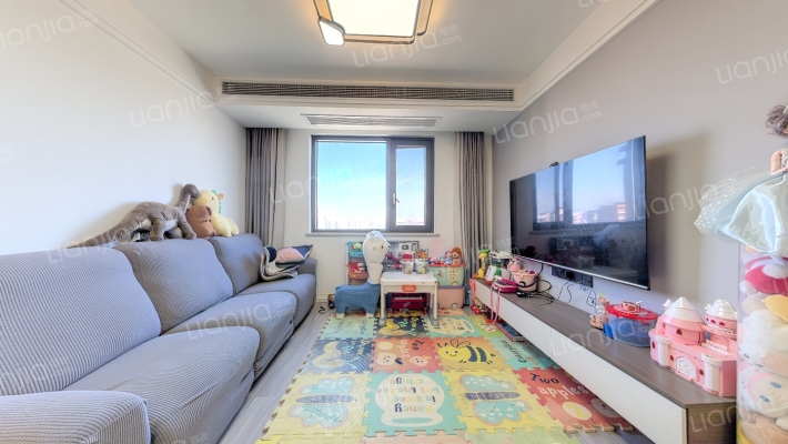 港东名居三期二手房实景图