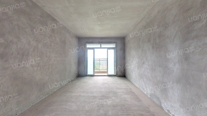 和威山千院二手房实景图