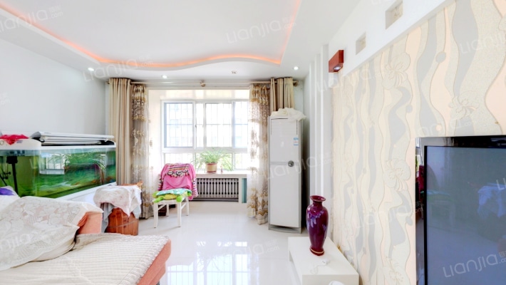 顺嘉花园二手房实景图