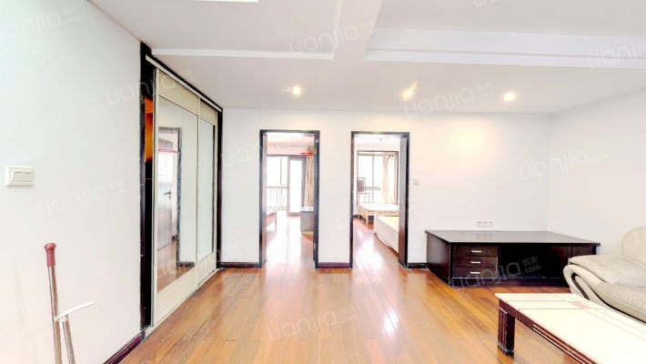 明通家园二手房实景图