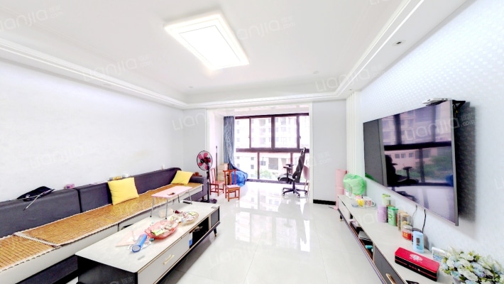 华盛嘉苑二手房实景图