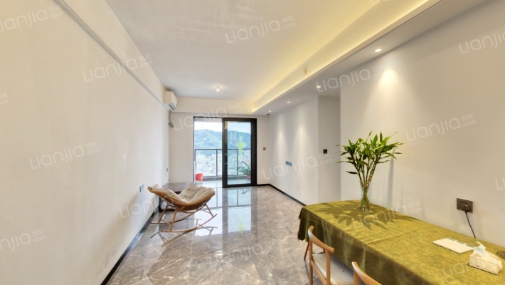 保利锦绣公馆二手房实景图