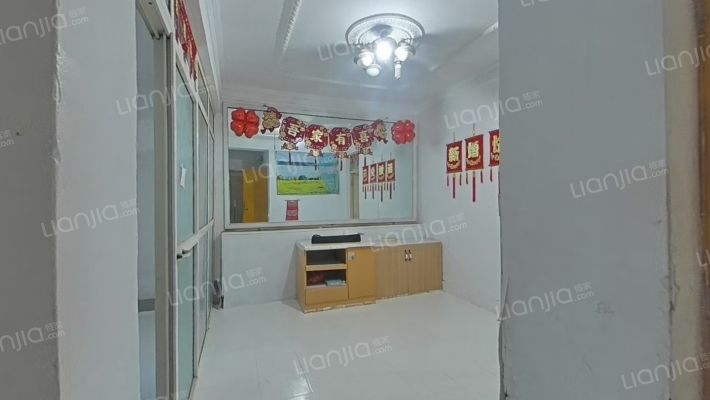 劳动路38号院二手房实景图