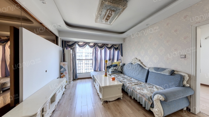 荣和·山水绿城B2组团二手房实景图