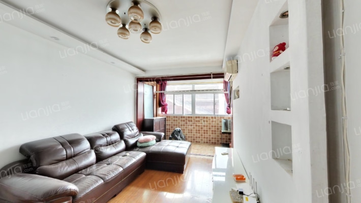 石磊小区二手房实景图