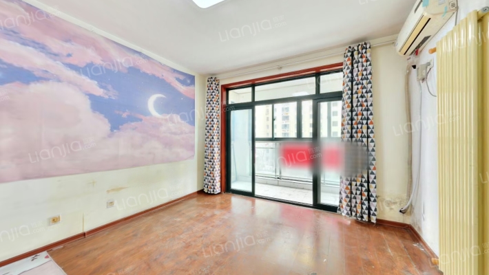 温哥华花园二手房实景图