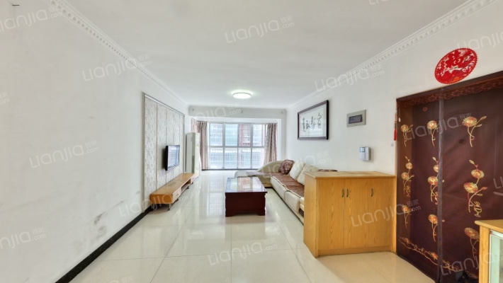 卧龙居二手房实景图