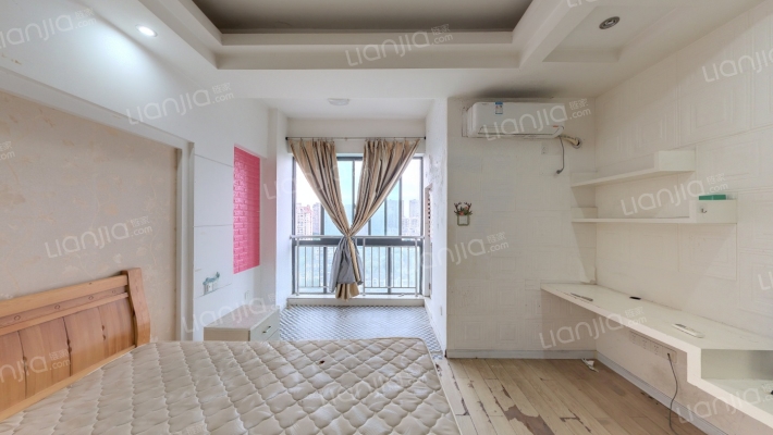 金领银座二手房实景图