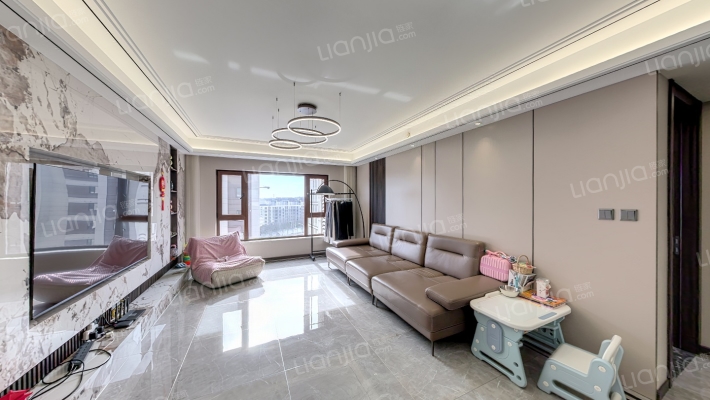 中海润山府二手房实景图