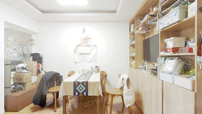 恒荣国际广场二手房实景图