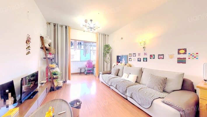 航天乙二区二手房实景图