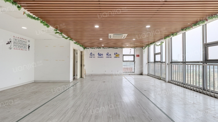 财满街嘉园小区二手房实景图