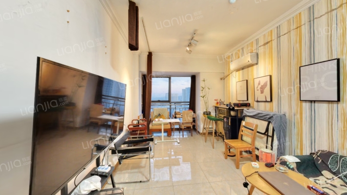 新合作城市广场二手房实景图