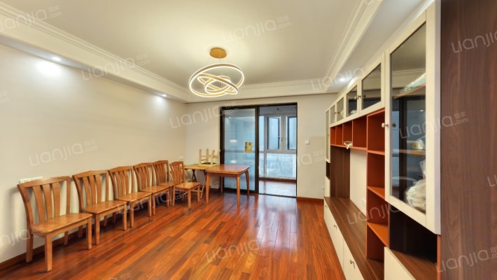 中国铁建梅溪青秀二期二手房实景图