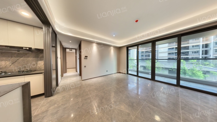 龙湖·御湖境二手房实景图