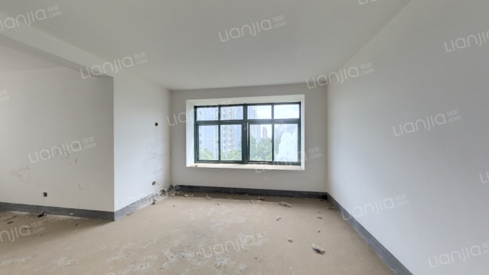 润发新城二手房实景图