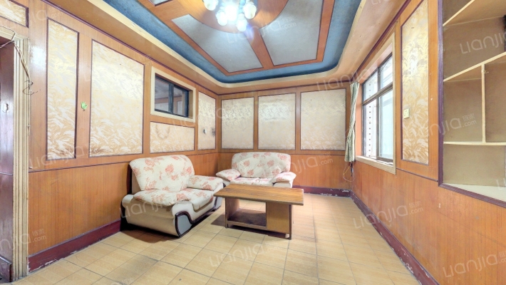 九龙宫小区二手房实景图