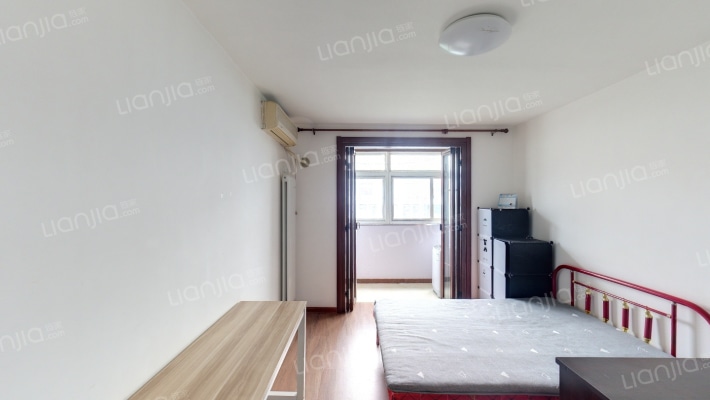 荣善新里二手房实景图