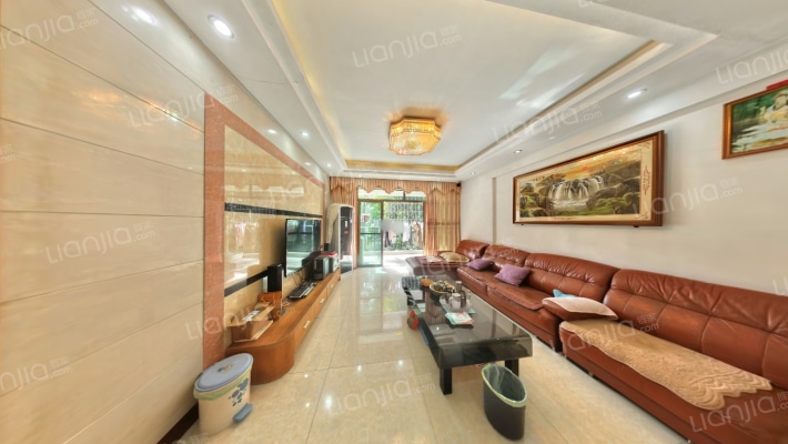 锦溢华庭二手房实景图