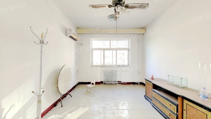 省水工局宿舍二手房实景图