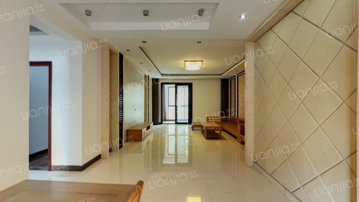 保利洞庭东岸二手房实景图