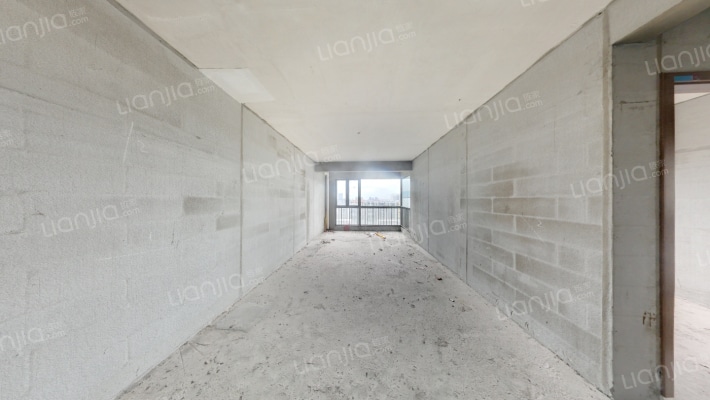 天樾水岸二手房实景图