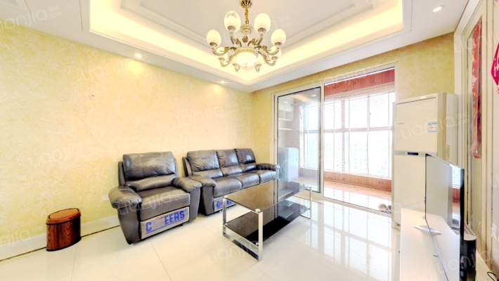 万达华府二手房实景图