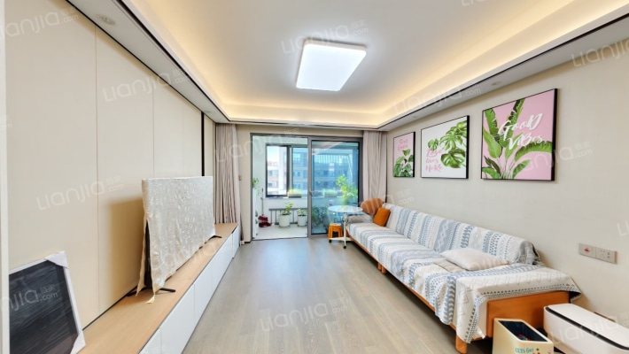 天宸云筑二手房实景图