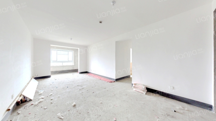 新彭花园二手房实景图