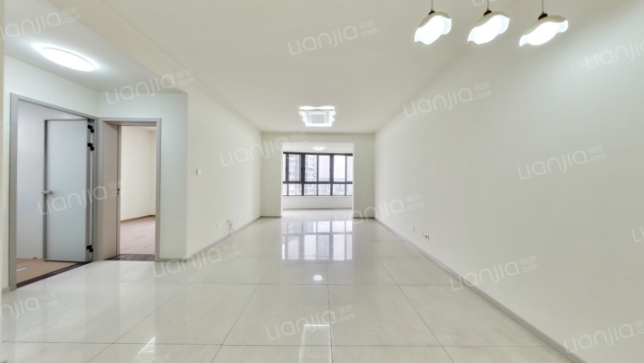 颐和雅居二手房实景图